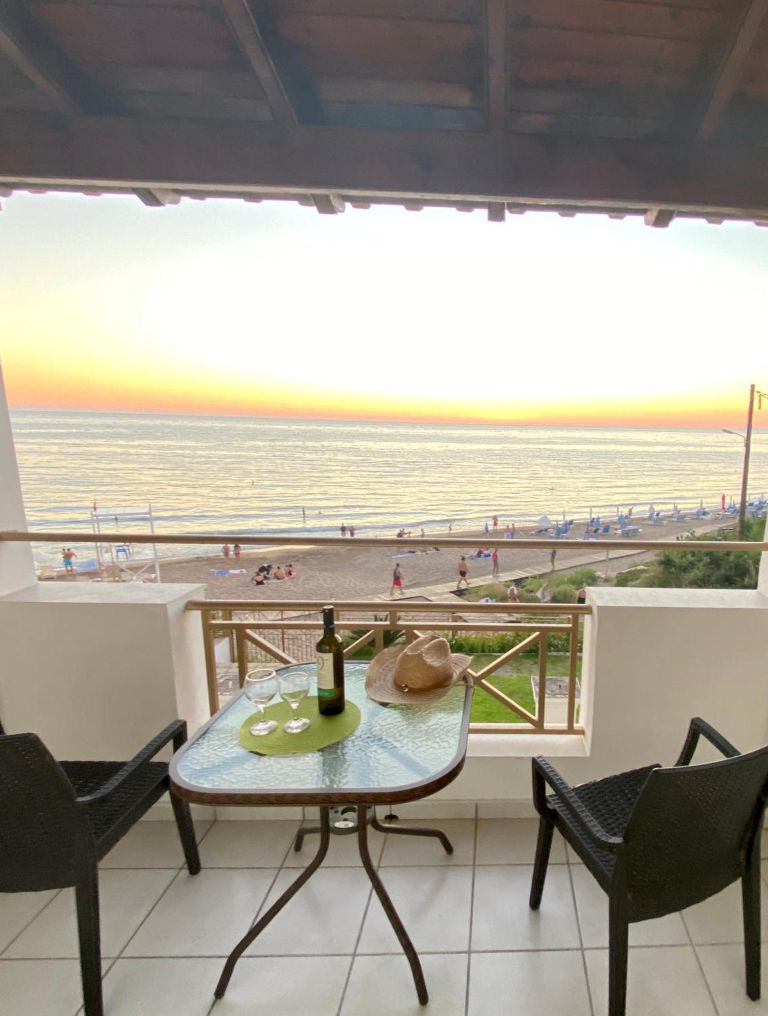 אגיוס גורדיוס Nereides Apartments מראה חיצוני תמונה