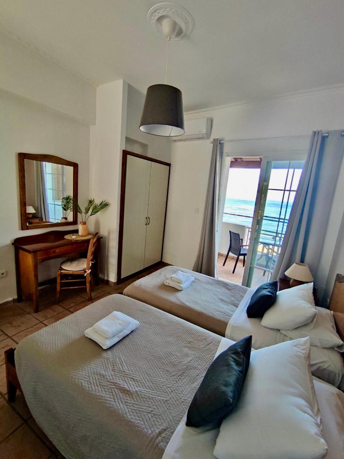 אגיוס גורדיוס Nereides Apartments מראה חיצוני תמונה