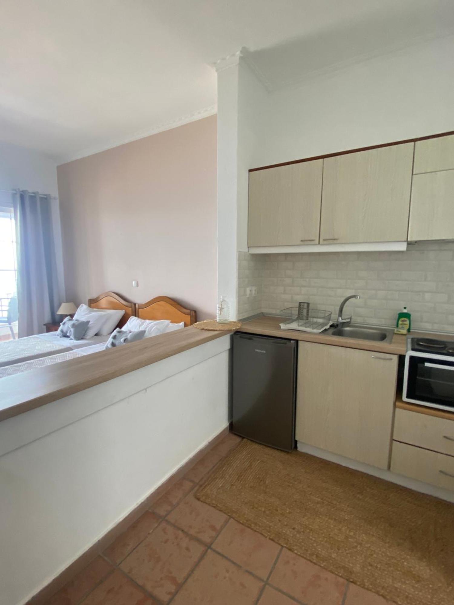אגיוס גורדיוס Nereides Apartments מראה חיצוני תמונה
