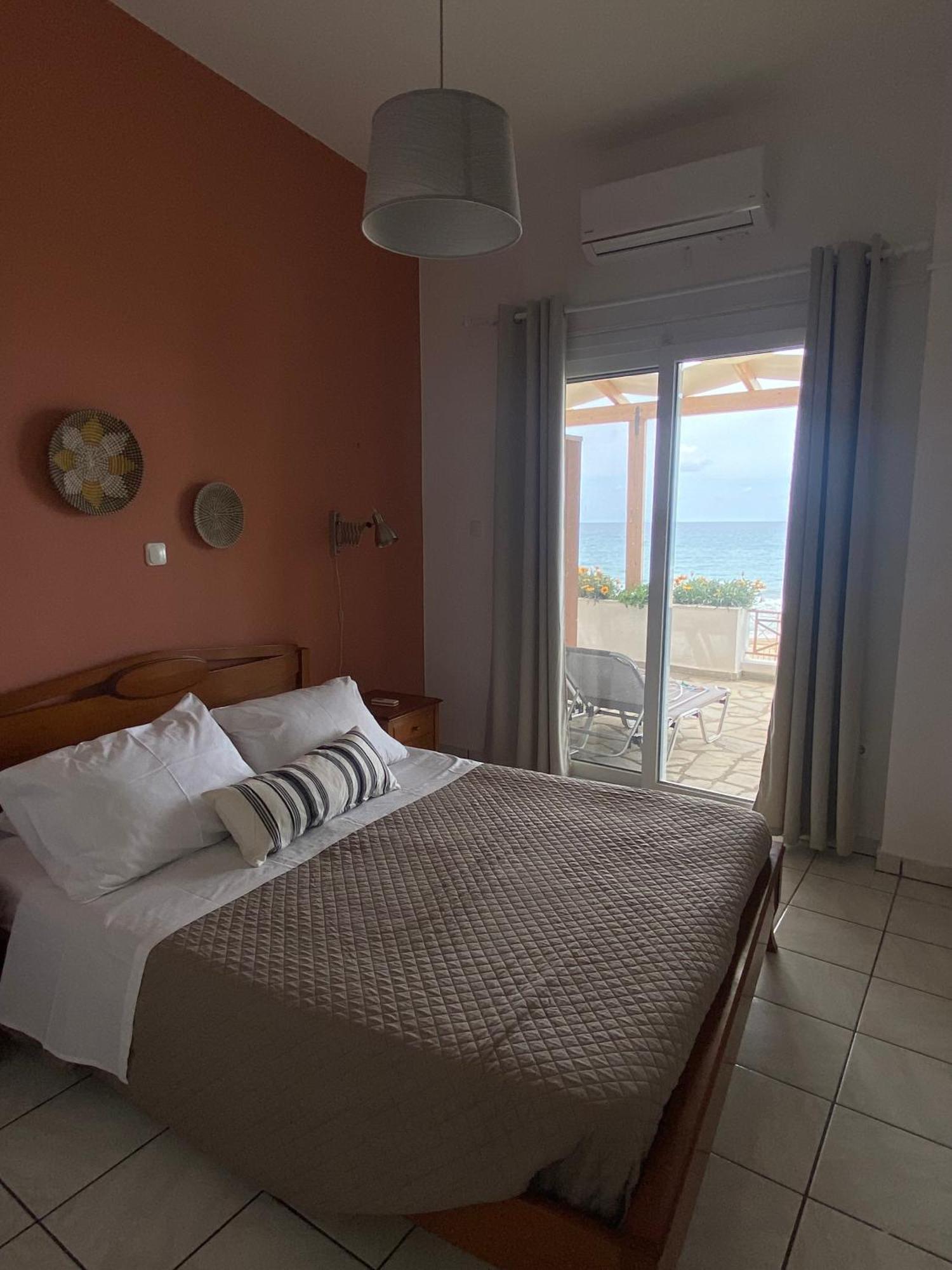 אגיוס גורדיוס Nereides Apartments מראה חיצוני תמונה